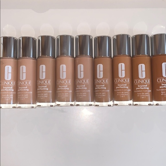 Clinique beyond perfecting foundation+concealer - Picture 2 of 9
